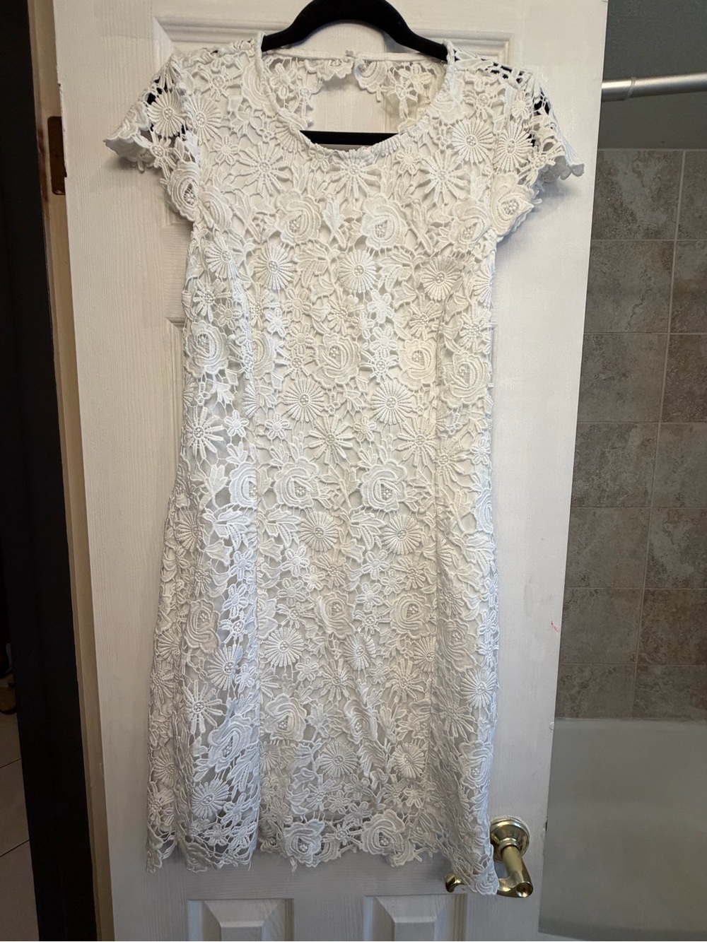 Lulus White Floral Lace Cap-Sleeve Dress